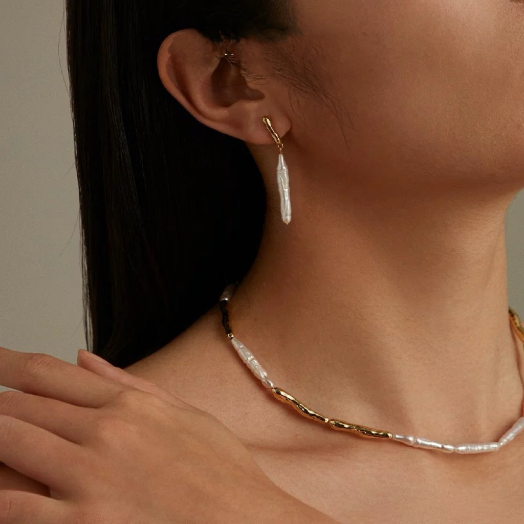 Toothpick Baroque Pearl Collarbone Necklace