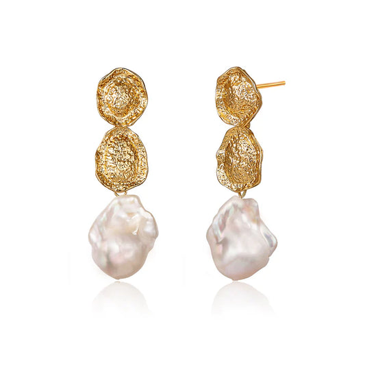 Baroque pearl earrings