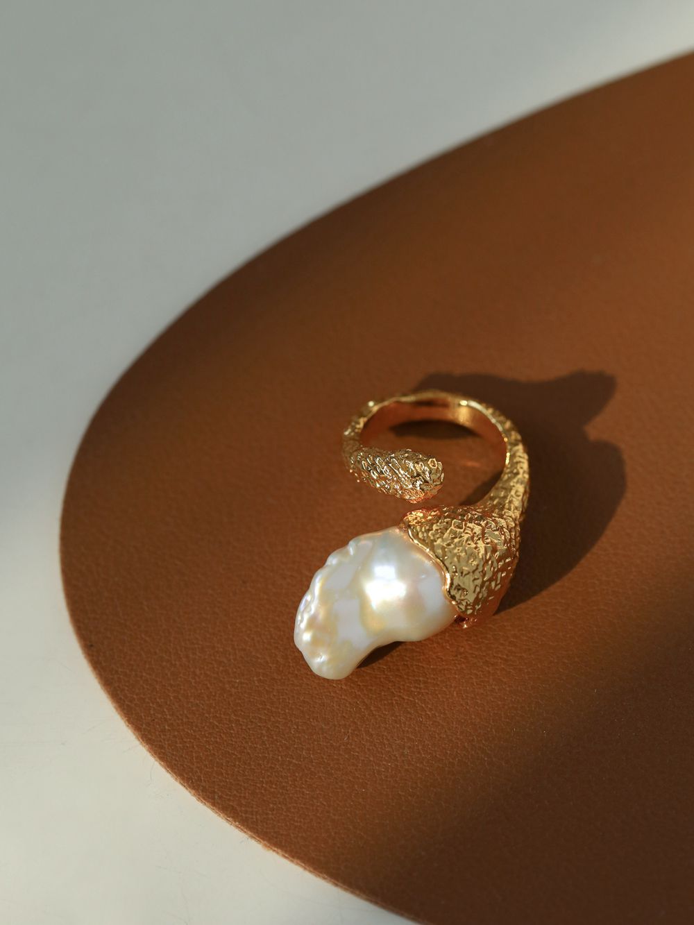 Design Large Baroque Pearl Ring