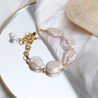 Simple irregular pearl bracelet