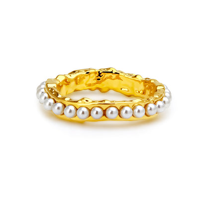 Pavé pearl ring