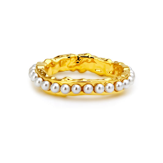 Pavé pearl ring